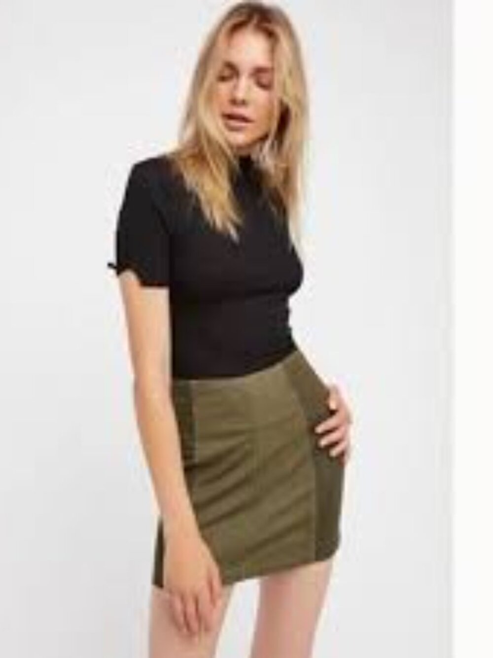 Free People mini skirt army green back zipper  size 6
